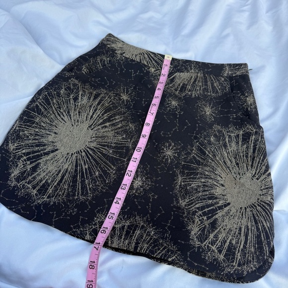 Luba by Hannah Payne Black & Gold Mini Skirt – Size 0 ✨ - Picture 2 of 5